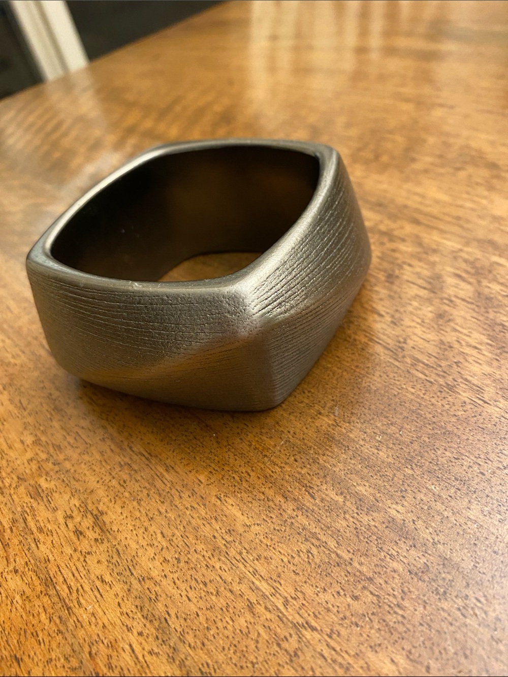 FREE Metallic Look Modernist Bangle